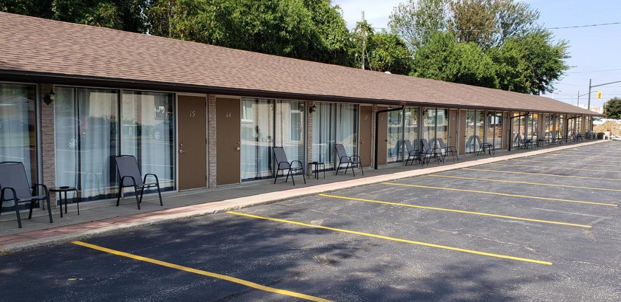 Town'N Country Motor Inn Leamington Exterior photo